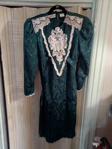 In The Mood Vintage 80's Shiny Green Lace Pleated Midi Dress Size 10 - Picture 1 of 10