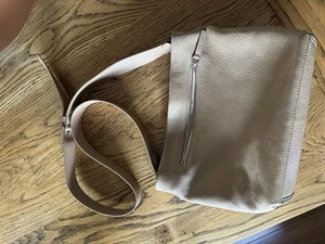 Country Road Lucy Leather Sling Crossbody Hand Bag RRP $199 - Picture 1 of 4