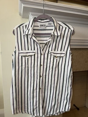 Vintage Sleeveless Button Up Shirt Ignite Basics Size L 100% Cotton - Image 1 of 4