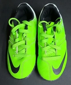 Nike Rasen Fußballschuhe Jugend Gr. 10C Neongrün Weiß Schwarz - Bild 1 von 11