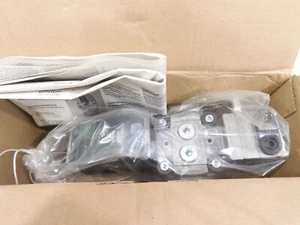 88000266, krom schröder, Gas Regler mit Magnetventil VAD120R / NW100A   -unused- - Picture 1 of 4