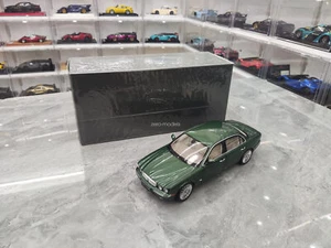 AR 1/18 scale Jaguar XJ6 X350 Limited Alloy Model Car Toys Gift Ornaments - Picture 1 of 10