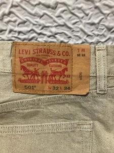Levis 501 Mens Jeans Beige Size 32x34 Straight Button Fly Denim 100% Cotton - Picture 1 of 8
