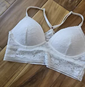Victoria's Secret Coconut White MEDIUM Lace Push Up RACERBACK Bralette Bra - Picture 1 of 11