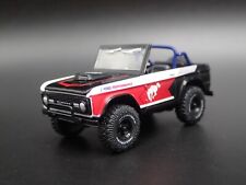 1966 66 FORD BRONCO 4X4 FORD PERFORMANCE 1:64 SCALE DIORAMA DIECAST MODEL CAR