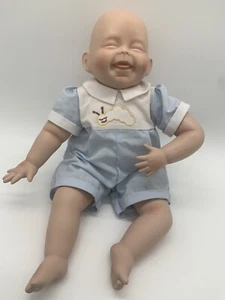 Kathy Hippensteel Riendo Feliz Bebé Niño Muñeca Conjunto Azul - Imagen 1 de 4