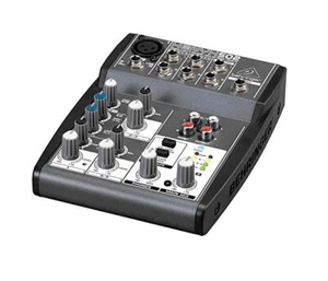 Behringer XENYX 502 Premium 5-Input 2-Bus Mixer mit XENYX Mic Preamp und British - Bild 1 von 4