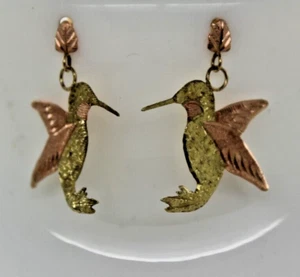 C.CO.  10k Black Hills Gold  TEXTURED HUMMINGBIRD DESIGN DANGLE EARRINGS - Picture 1 of 11