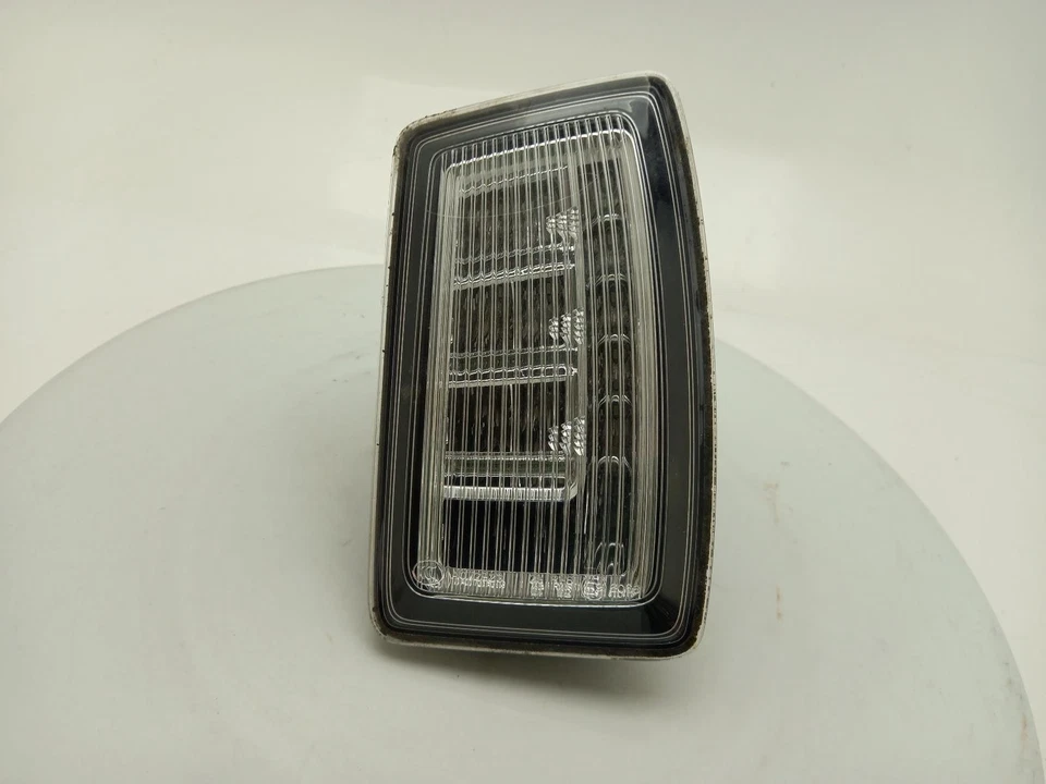 Luz trasera AUDI A1 O/S 2015-2018 3 puertas hatchback derecha 8X0945094D  Foto 1 de 4