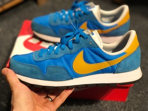 nike air pegasus 83 blue yellow