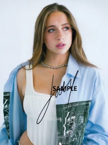 TATE MCRAE #2 REPRINT PHOTO 8X10 SIGNED AUTOGRAPHED CHRISTMAS MAN CAVE GIFT - Picture 1 of 1