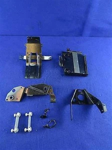 06 Polaris Victory Kingpin Bracket Kit 2006 #41 - Picture 1 of 9