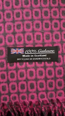 100% кашемировая шаль/шарф сделано в Шотландии 64 «x 12» красиво мягкий и роскошный  - Изображение 1 из 4