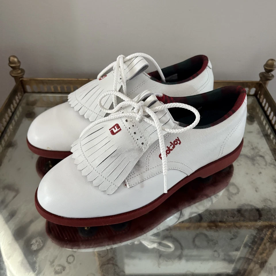 Zapatos de golf FootJoy SoftJoys para mujer 5,5 puntas de metal suela roja clásica Foto 1 de 4