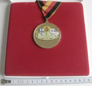 WIM WARSTEINER INTERNATIONAL MONTGOLFIADE 1997 .......... Medalla / Condecoración - Imagen 1 de 3