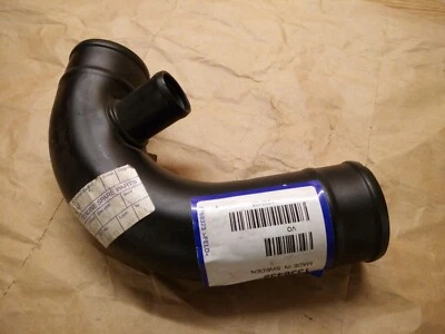 Original Rohrleitung oben rechts Volvo 740 2.0 2.3 Turbo -89 Rohr Turborohr NEU - Bild 1 von 3