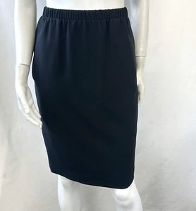 NWT ST. JOHN Caviar Straight Silk Skirt 2 Black Knee Length Back Slit Pockets - Picture 1 of 11
