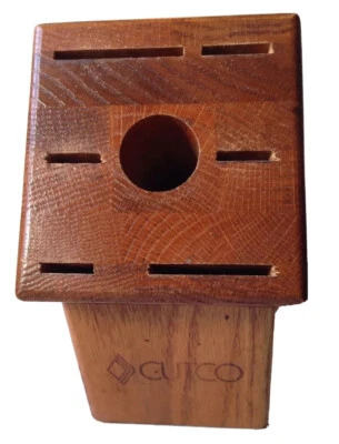 JUEGO DE CUCHILLOS CUTCO GALLEY BLOQUE 1743, 7 RANURAS, ROBLE MIEL, GENUINO, USADO  Foto 1 de 4