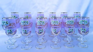 Juego de cristal rosa bohemia checo superior 18 piezas. decorado oro y esmalte - Imagen 1 de 7
