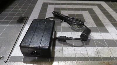 Li Shin AC Adapter LSE9802A1255 100-240V 50/60Hz 12V 4.58A 5W 770375-03l - Image 1 of 4