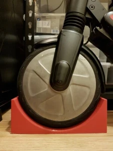 stand per monopattino elettrico Ninebot Segway - Foto 1 di 3