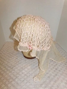 Antiguo gorro de noche tocador de ganchillo - Imagen 1 de 5