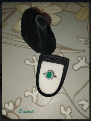 ANILLO PRECIOSO DE PLATA 925, CON LEGÍTIMA PIEDRA ESMERALDA Y CIRCONIOS - Imagen 1 de 3