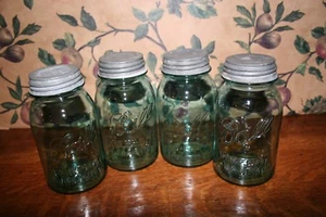4-VINTAGE BLUE BALL PERFECT MASON QUART JARS-WITH  ZINC LIDS  - Picture 1 of 5