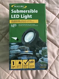 Malibu Submersible LED Landscape Light Black Low Voltage Model 8401-3501-01 New