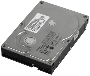 Hard Drive HP 204532-001 QML30000LD-A 30GB 4.5K ATA 3.5'' - Picture 1 of 3