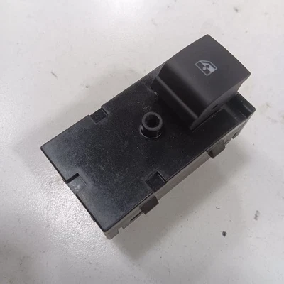 Interruptor ventana eléctrica Buick Encore pasajero derecho trasero 2022 2021 2020 2019 2018 Foto 1 de 4