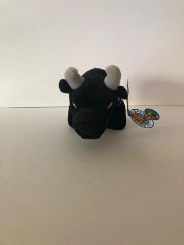 Plantet Plush NHLPA Dominator #39 Cover