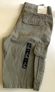Boys GAP KIDS CARGO SHORTS 10 NEW Regular LIGHT ASPHALT Pockets NWT - Picture 1 of 2