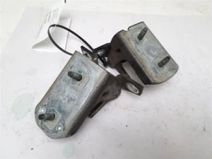 REAR PASSENGER DOOR HINGES fits FORD EXPEDITION 2003 - 2006 - Picture 1 of 3