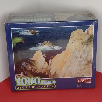 Rompecabezas Hoyle Cliff With Divers 1000 piezas sellado modelo 2003 # 5600 raro Foto 1 de 4
