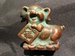 Bonita estatua china de bronce hecha a mano *cerdo* 福 SS007 - Imagen 1 de 6
