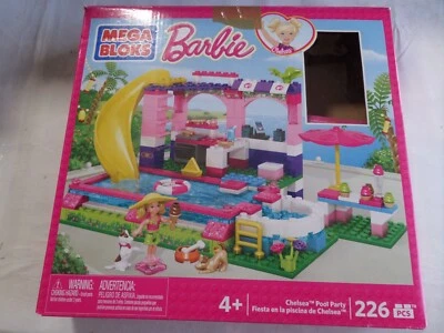 Mattel Mega Bloks Build N Style #80136 Barbie  Chelsea's Pool Party Set - Image 1 of 4
