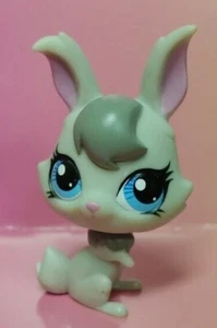 Littlest Pet Shop Gray Angora Bunny Rabbit Blue Dot Eyes Rare 3293 Authentic Lps - Picture 1 of 1