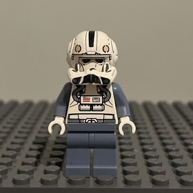 LEGO Star Wars sw0281 Clone Trooper V-wing Pilot Minifigure 8096 - 2D