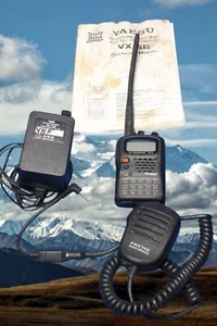 Yaesu VX-5R 50/144/430 MHz Heavy Duty FM Transceiver Triple Band Tested Working - Zdjęcie 1 z 15