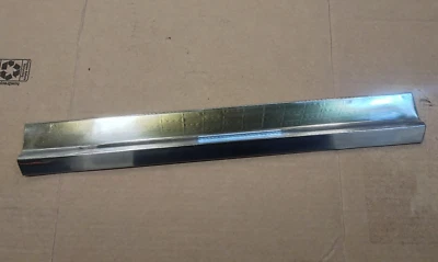 67 1967 442 Cutlass Supreme acero inoxidable moldura lateral cuarto trasero puerta trasera Foto 1 de 4