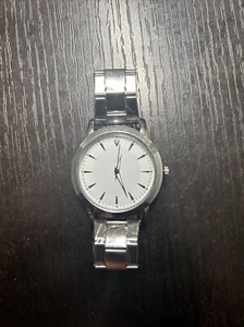 Men's Watch Silver Stainless Steel Bracelet Strap Band Round Dial Analog Quartz - Picture 1 of 7