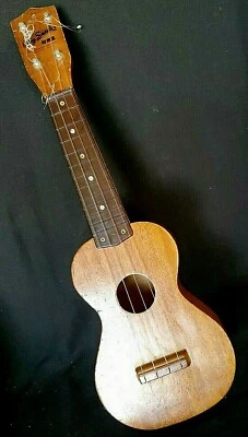 Ukulele Vintage Harmony Music Roy Smeck Uke 1950's 12 Fret Chicago USA   - Image 1 of 4