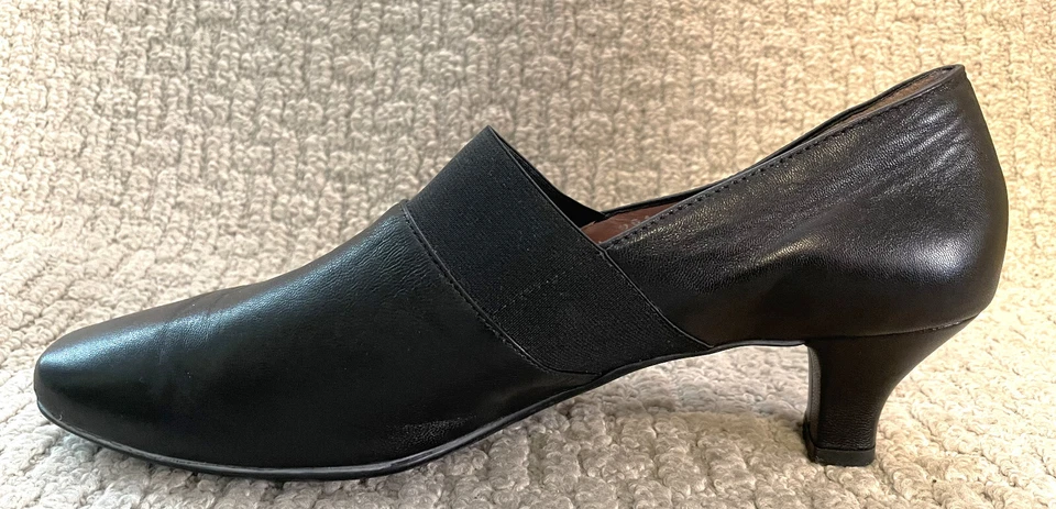 BeautiFeel Black Leather Elastic Patent Pumps Heels Shoes 42 10.5 11 - Image 1 of 4