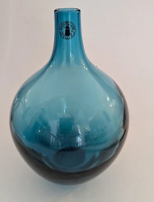 Jarrón de vidrio soplado a mano azul cerúleo diseño sueco Johanna Jelinek Ikea Foto 1 de 4