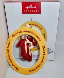 Hallmark Christmas Ornament 2023 THERE'S NO PLACE LIKE HOME The Wizard of Oz H1 - Bild 1 von 5