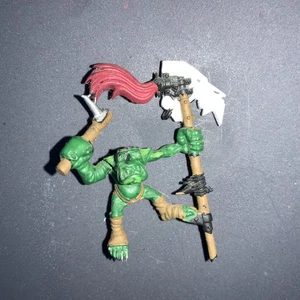 GROT BANNER GRETCHIN ORKS WARBIKER WARHAMMER 40K 40,000 OOP Bits CB2 A21 - Picture 1 of 2