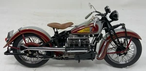 DANBURY MINT 1938 Indian Four MOTORCYCLE Diecast 1:10 Scale - Picture 1 of 10