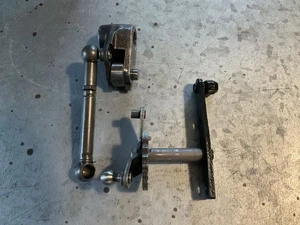 W111 MERCEDES AUTOMATIC TRANSMISSION INTERNAL GEAR SHIFT LINKAGE . - Picture 1 of 3