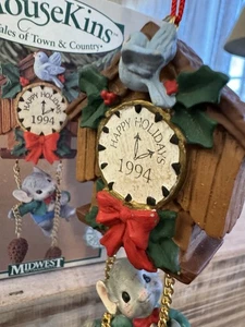 Reloj de cuco MouseKins adorno de Navidad 1994 Midwest Cannon Falls ratón gris - Imagen 1 de 8